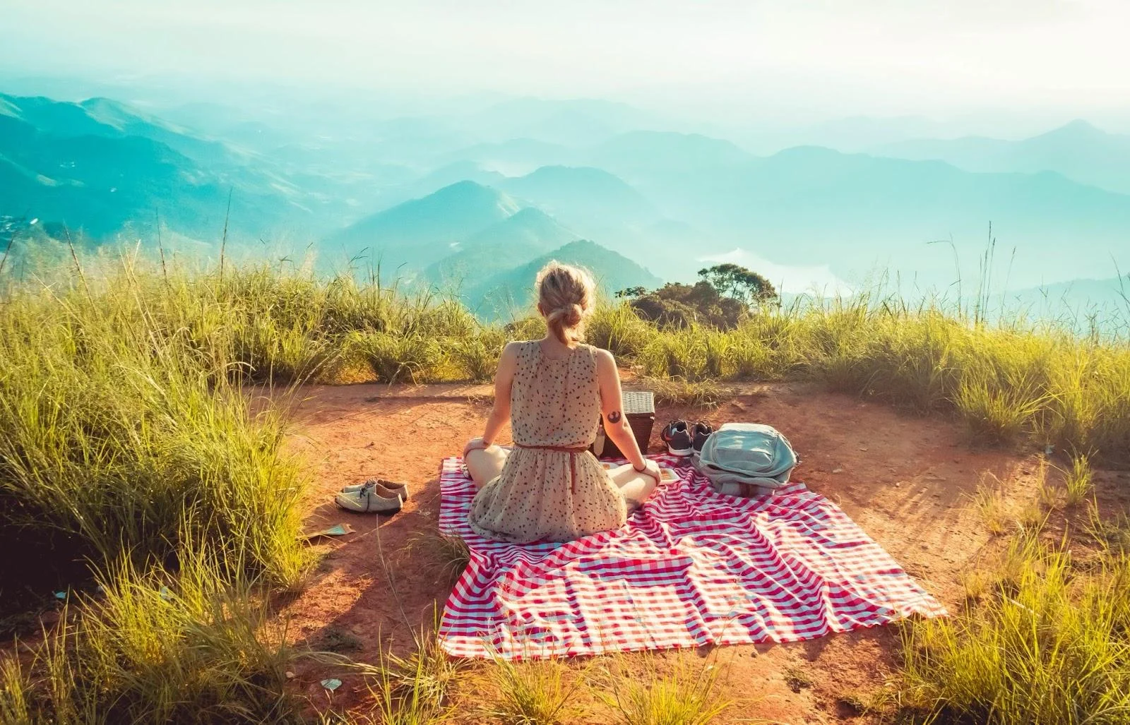 "Embark on a journey of self-discovery! Learn how traveling alone can ignite personal growth, independence, and new perspectives. Dive into our latest blog post to unlock the transformative power of solo trips. #SoloTravel #MindsetTransformation" #cloud82 #anshulbohre 